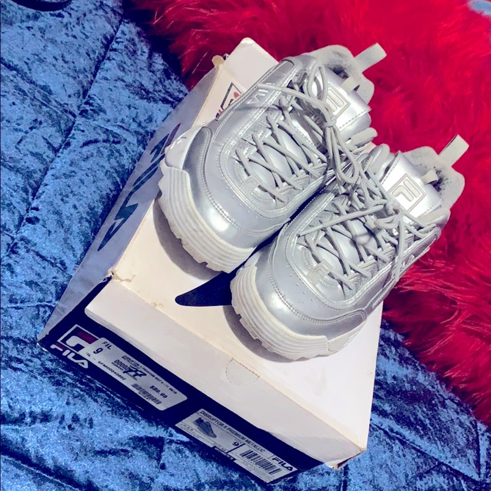 FILA SNEAKERS